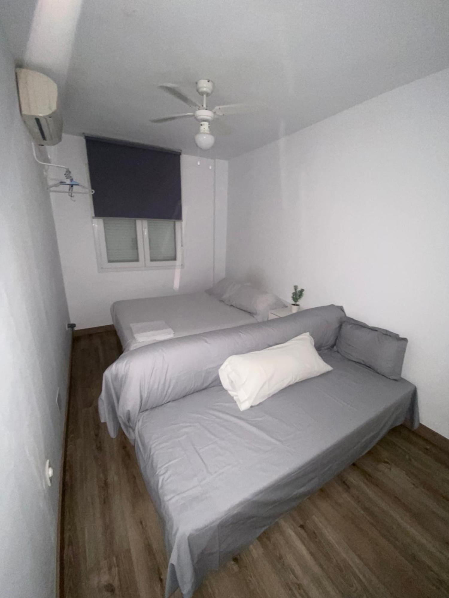 Appartement Piso Vacaciones En Familia O Amigos à Málaga Chambre photo