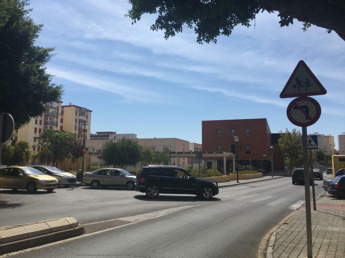 Appartement Piso Vacaciones En Familia O Amigos à Málaga Extérieur photo